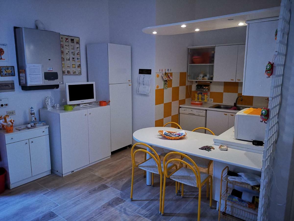 Medieval Flat Apartment Gaeta Exterior photo